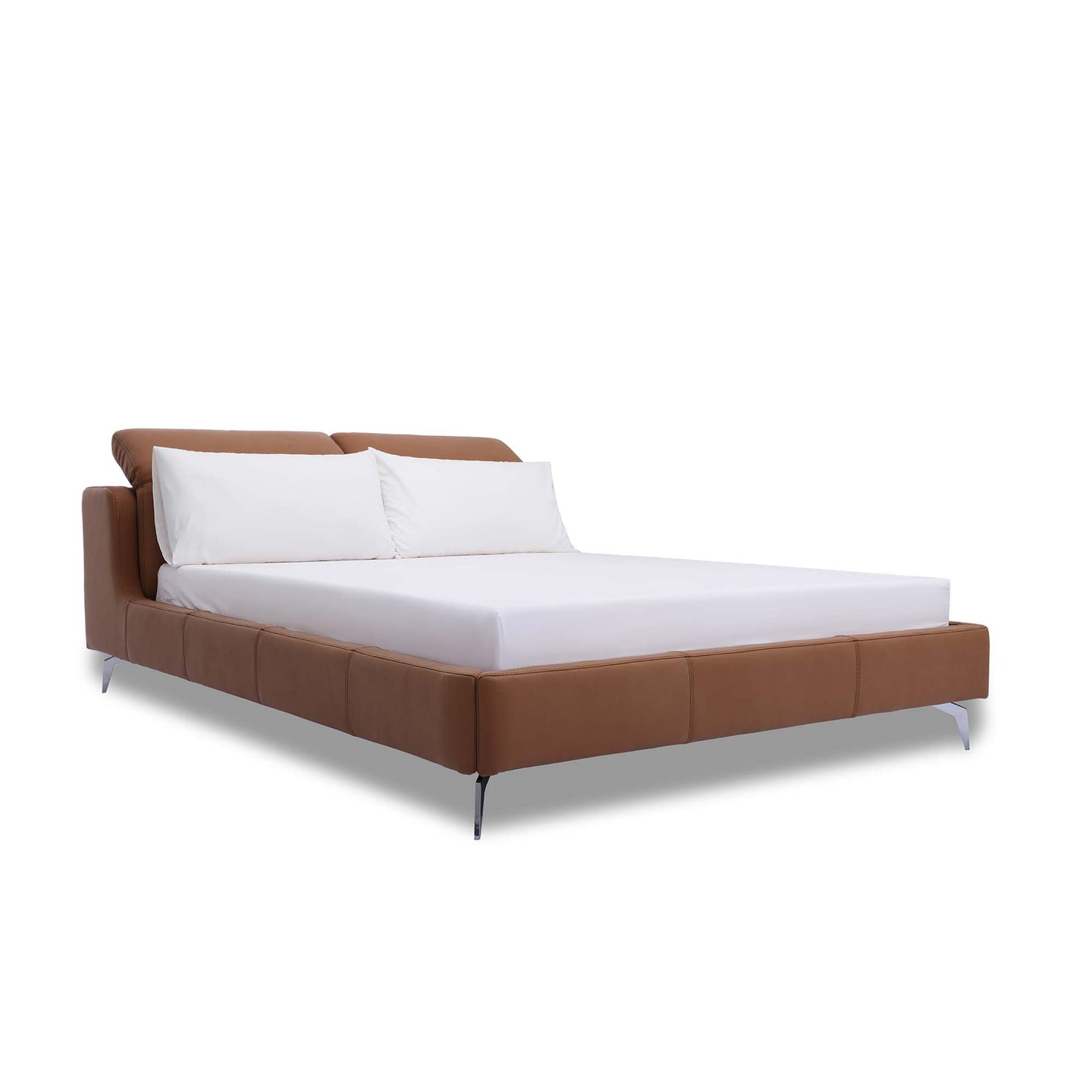 The Cleo bed frame is especially suitable for those who favor a peaceful pre-bedtime reading session. It features an adjustable neck rest, providing ideal posture support with no need for extra pillows. In addition, its headboard conveniently conceals storage space to maximize your room's capacity.